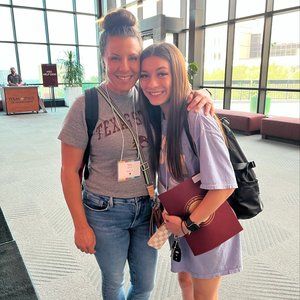 Meet your Posher, Tory